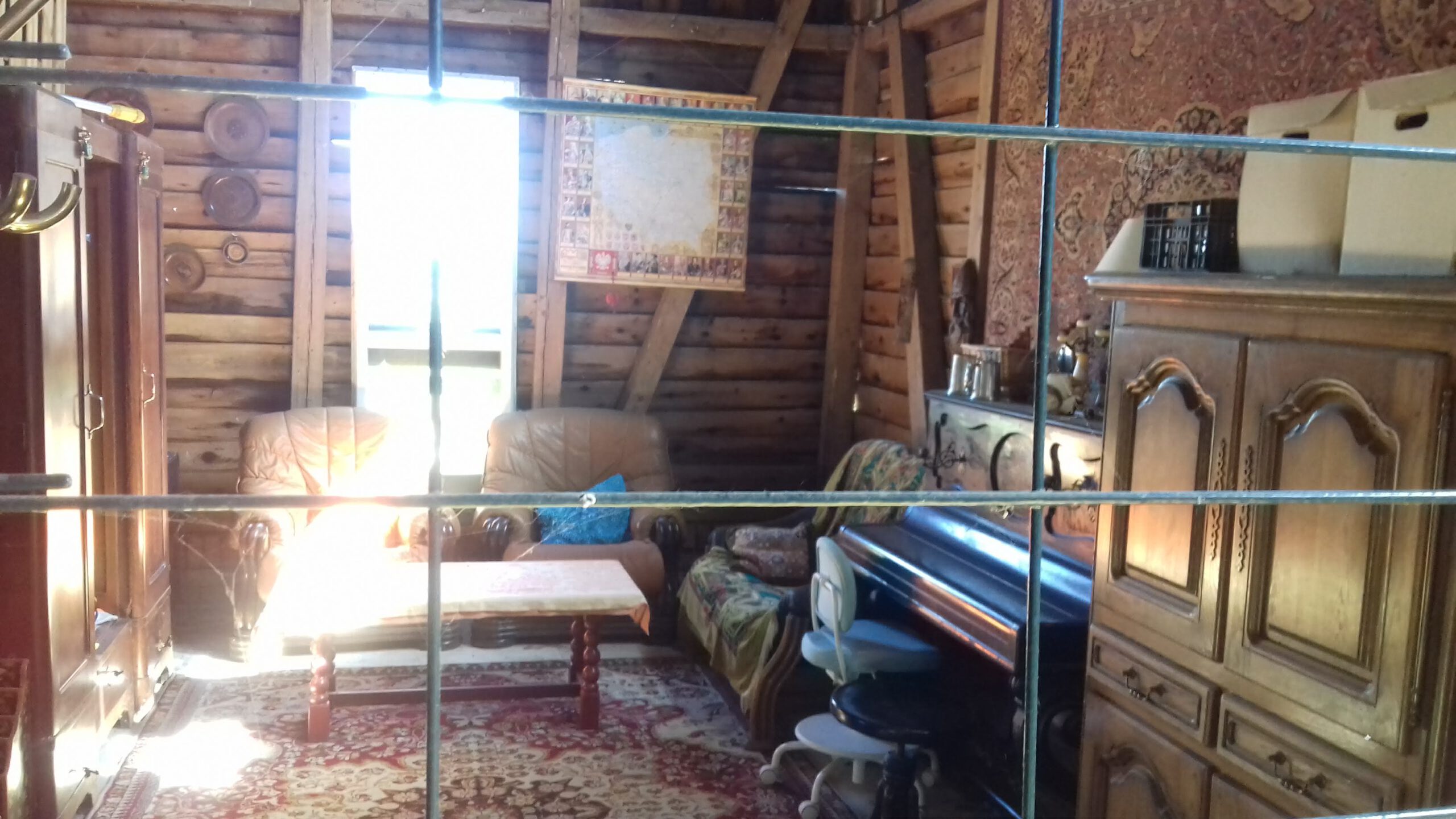 Pajtuny_stodola_salon