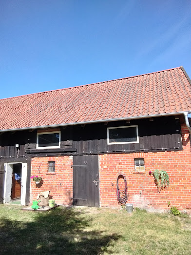 murowania-stajnia-pracownia-garaz